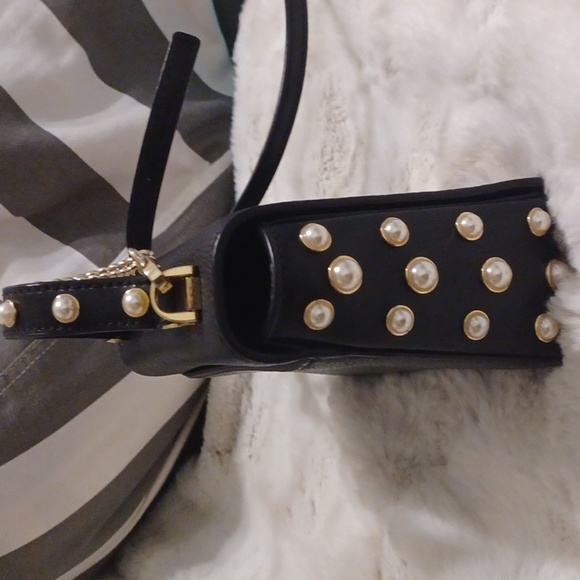 Kate Spade Pearl Serrano satchel/ crossbody. - Picture 4 of 8